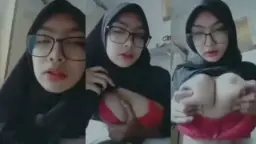 NADIRA Tobrut Hijab Hitam BH Merah Video by FapHouse