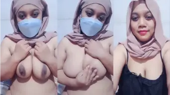 Ameena Hijab Tobrut Bugil Remas Tetek Video by PornGo
