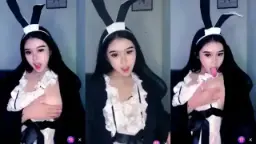 Helena Jilat Uting Nenennya Sendiri Video by PornOne