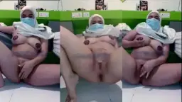 Toge Pakai Mukenah Colok Memek Video by BokepHUB