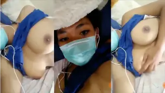 Susah Tidur Pingin di Temenin VCS Video by PornOne