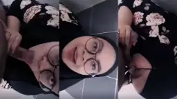 Jilbab Hitam BJ Di Toilet Video by IXXX Jilbab Hitam BJ Di Toilet Video by IXXX