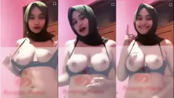 Jilbab Indah Tiktok Lagi Rame Ditwitter Video by HQporner