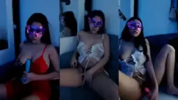 AEL Ruby Ganti Busana Telanjang Dada Mantap Hot! Video by SangeLink