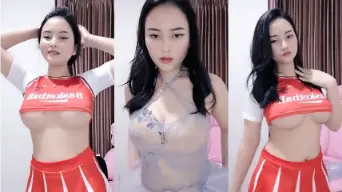 Kay Pake Baju Cheerleader Spill Tetek Video by FapHouse