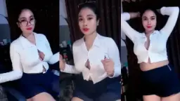 Cosplay Bu Dosen Nakal DMX Gika Putu Cahaya Video by NoBokep Cosplay Bu Dosen Nakal DMX Gika Putu Cahaya Video by NoBokep