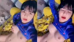 Bokep Daun Masih Muda Cantik Pamer Toket Bulat Video by NoBokep